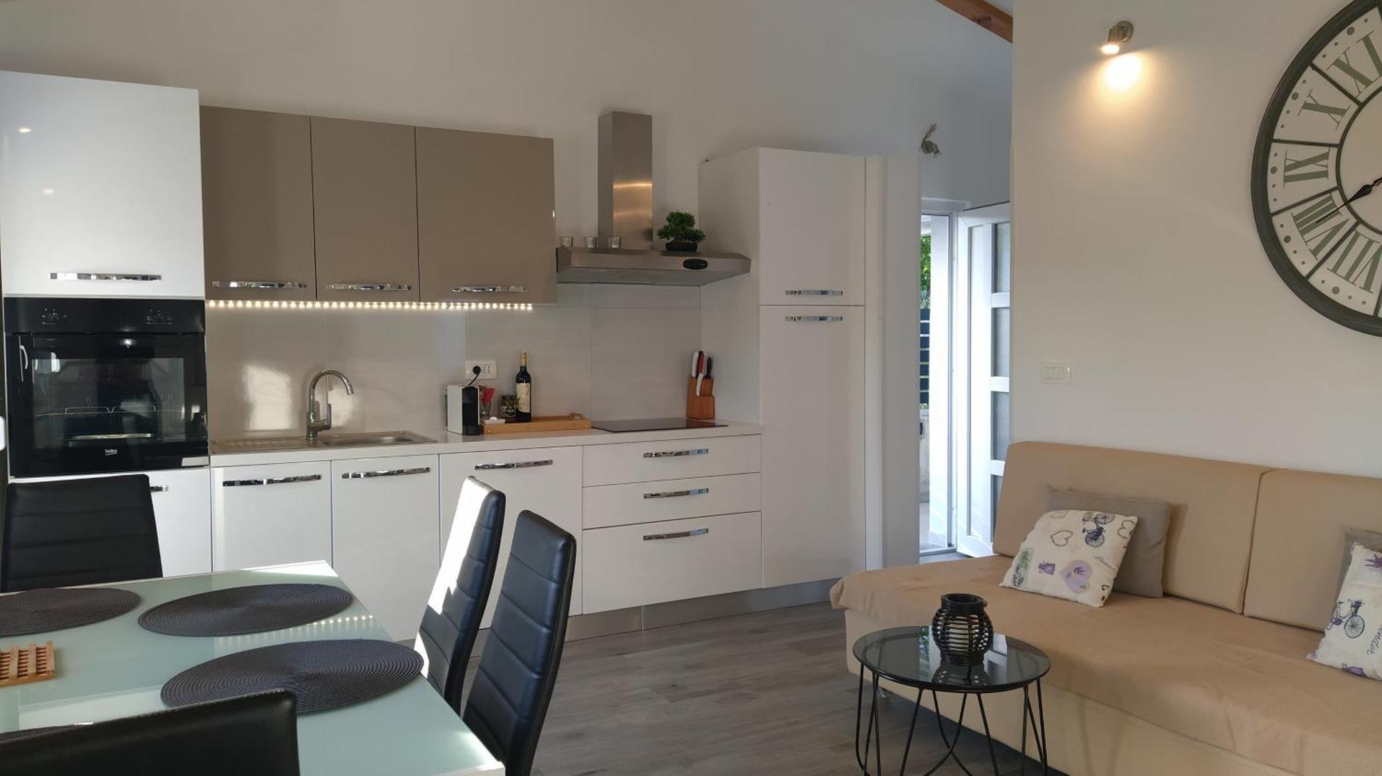 Molo Villa *